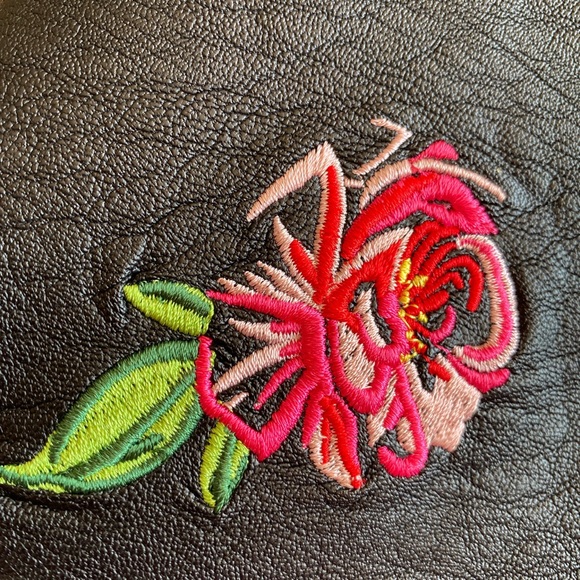 Faux leather black floral embroidered lined skirt size 10 - Picture 5 of 6